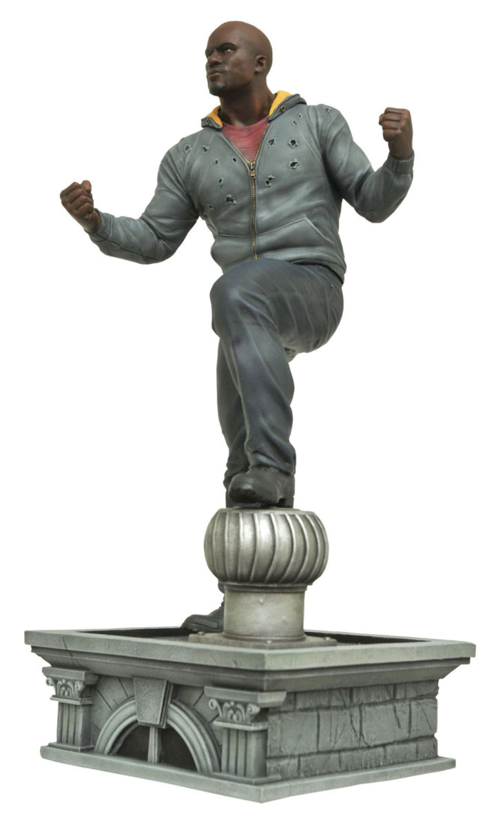 MARVEL GALLERY: LUKE CAGE STATUE DIAMOND DIRECT
