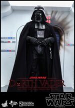 STAR WARS: EPISODE IV - DARTH VADER 1/6 Action Figure 35 cm HOT TOYS