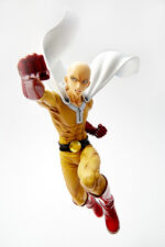 ONE PUNCH MAN: SAITAMA 1/6 STATUE 12" SENTINEL TOYS
