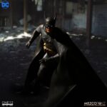 the ONE 12 COLLECTIVE: DC COMICS - BATMAN ASCENDING KNIGHT 1/12 Action Figure MEZCO TOYS