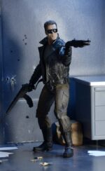 TERMINATOR: ULTIMATE T-800 POLICE STATION ASSAULT 7" Action Figure 18 cm NECA