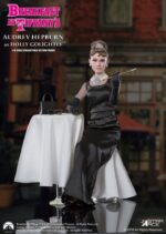 BREAKFEST at TIFFANY' s MFL: HOLLY GOLIGHTLY (Audrey Hepburn) DELUXE VERSION 1/6 Action Figure 30 cm STAR ACE
