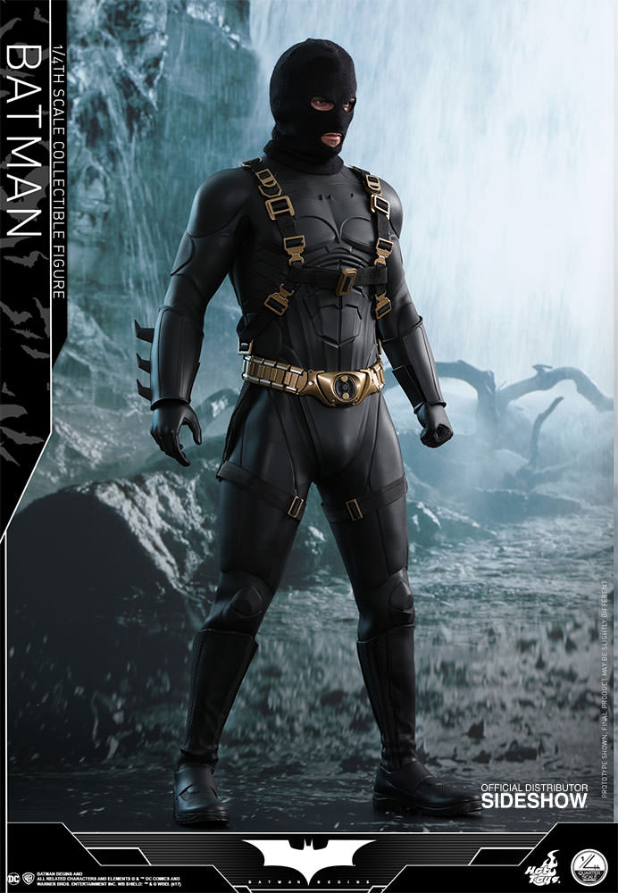 DC COMICS: BATMAN BEGINS - BATMAN (Christian Bale) 1/4 Action Figure 47 cm HOT TOYS - immagine 4