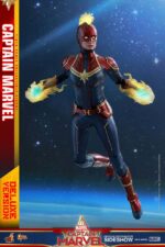 MARVEL: CAPTAIN MARVEL (Brie Larson) DELUXE VERSION 1/6 Action Figure 29 cm HOT TOYS
