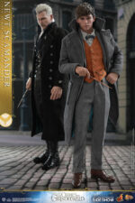 FANTASTIC BEASTS 2: NEWT SCAMANDER and GELLERT GRINDELWALD 1/6 Action Figure 30 cm