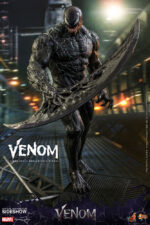 VENOM: VENOM PVC 1/6 Action Figure 38 cm
