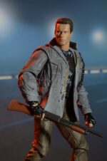TERMINATOR: ULTIMATE T-800 (Tech Noir) 7" Action Figure 18 cm NECA
