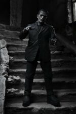UNIVERSAL MONSTERS: ULTIMATE FRANKENSTEIN's MONSTER (Black & White) Action Figure 18 cm