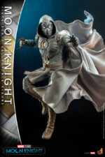 MARVEL: MOON KNIGHT - MOON KNIGHT 1/6 Action Figure 29 cm HOT TOYS