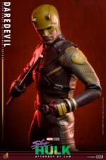 MARVEL: SHE-HULK "Attorney at Law" - DAREDEVIL (Charlie Cox) 1/6 Action Figure 30 cm HOT TOYS