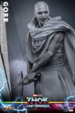 MARVEL: THOR "LOVE and THUNDER" - GORR (Christian Bale) 1/6 Action Figure 30 cm HOT TOYS