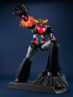 UFO ROBOT GRENDIZER: ULTIMATE ARTICLE MECHANICAL - GOLDRAKE U 36 cm STATUA MEGAHOUSE