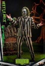 BEETLEJUICE BEETLEJUICE: BEETLEJUICE (Michael Keaton) 1/6 Action Figure 30 cm HOT TOYS