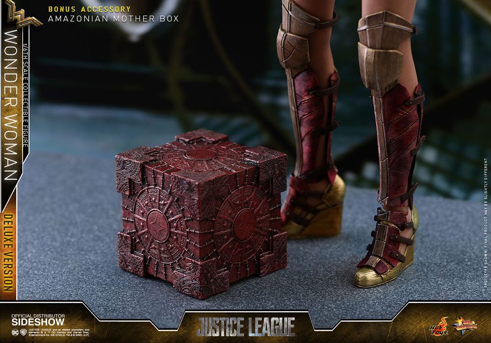 JUSTICE LEAGUE: WONDER WOMAN DELUXE VERSION 1/6 Action Figure 30 cm - immagine 6
