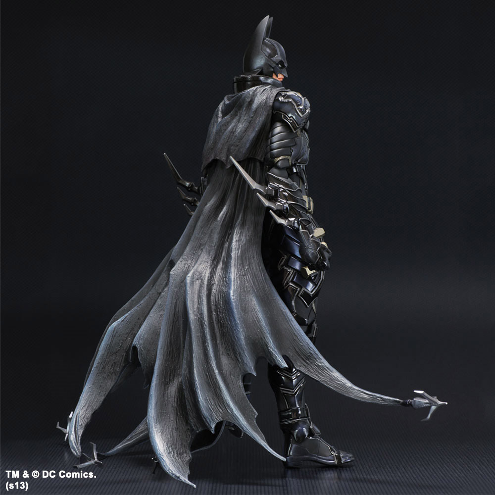DC COMICS: BATMAN Variant n°1 PLAY ARTS KAI Action Figure 28 cm - immagine 4