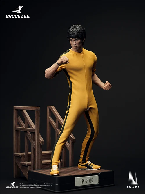 BRUCE LEE: Bruce Lee (Yellow Jumpsuit) 1/6 Action Figure 30 cm - immagine 2